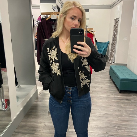 ☀️Johnny Was Reversible Bomber Jacket☀️ - Picture 5 of 5